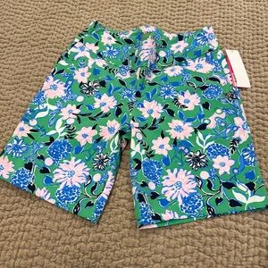 LILLY PULITZER NWT SIZE 10 SHORTS PET/SMOKE FREE HOME PLEASE READ DESCRIPTION
